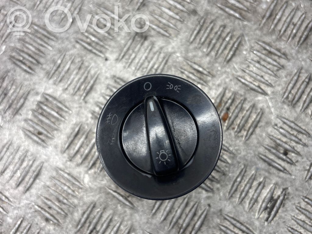 Light switch   3B0941531C,K05032