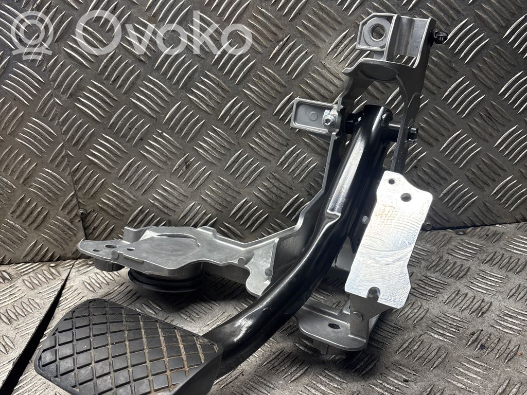 Audi A4 S4 B9 8W Pedał hamulca 