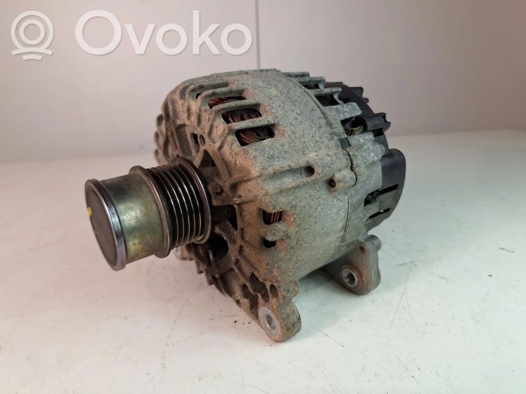 Volkswagen Touran III Ģenerators 