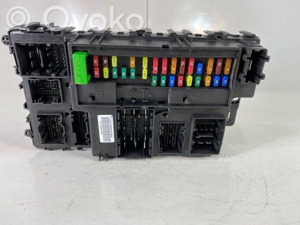 Ford Mondeo MK V Juego de caja de fusibles 
