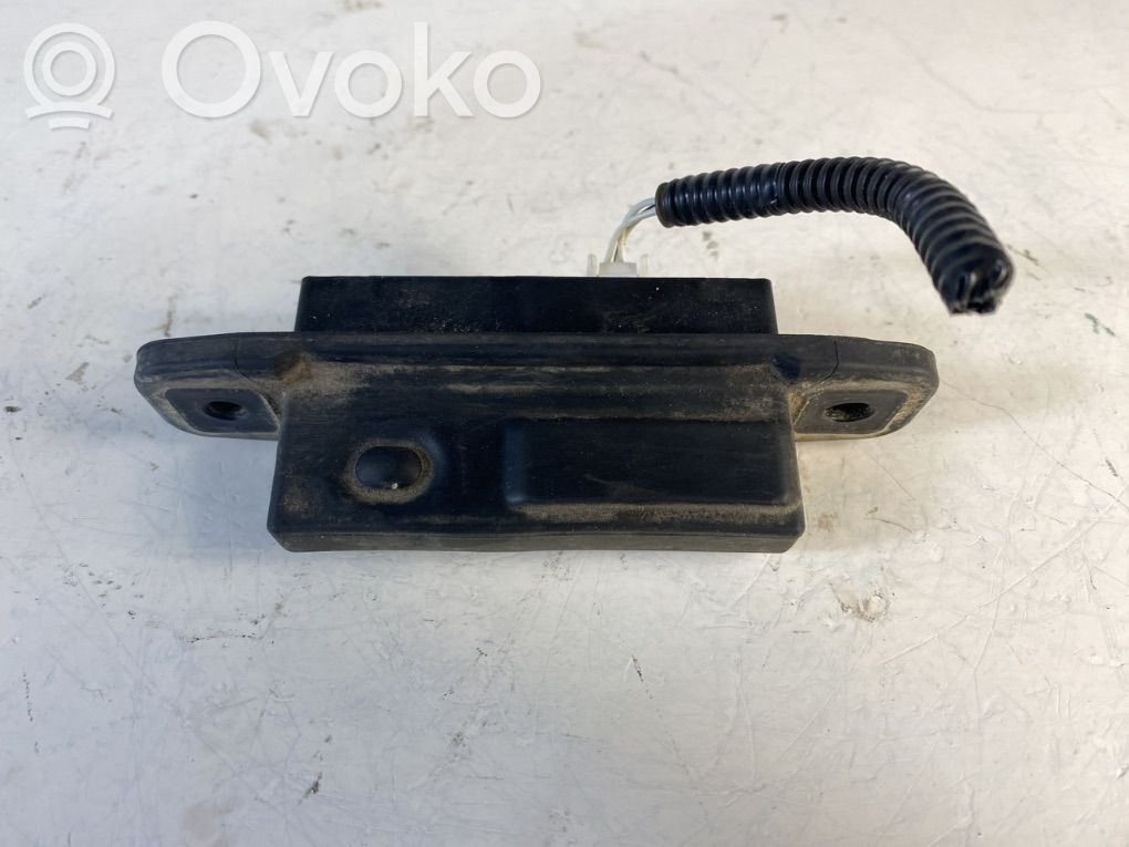 Sensor de la puerta trasera   8484028040