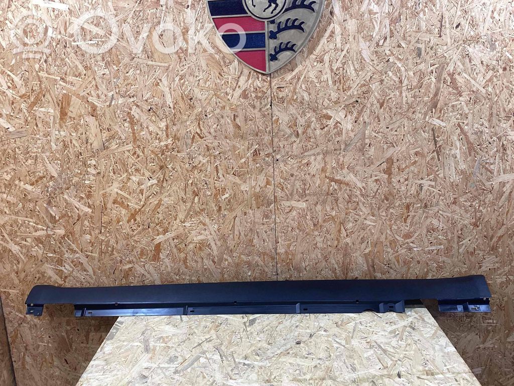 Porsche Macan (95B) Moldura protectora del borde trasero 