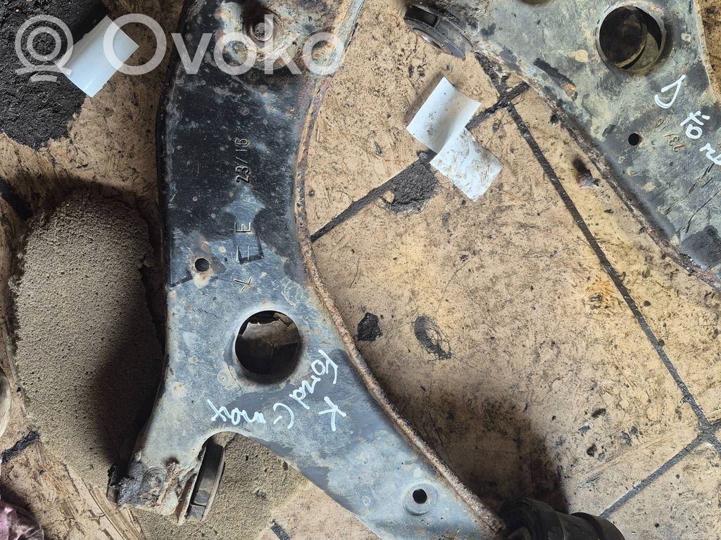 Ford C-MAX I Front lower control arm/wishbone 
