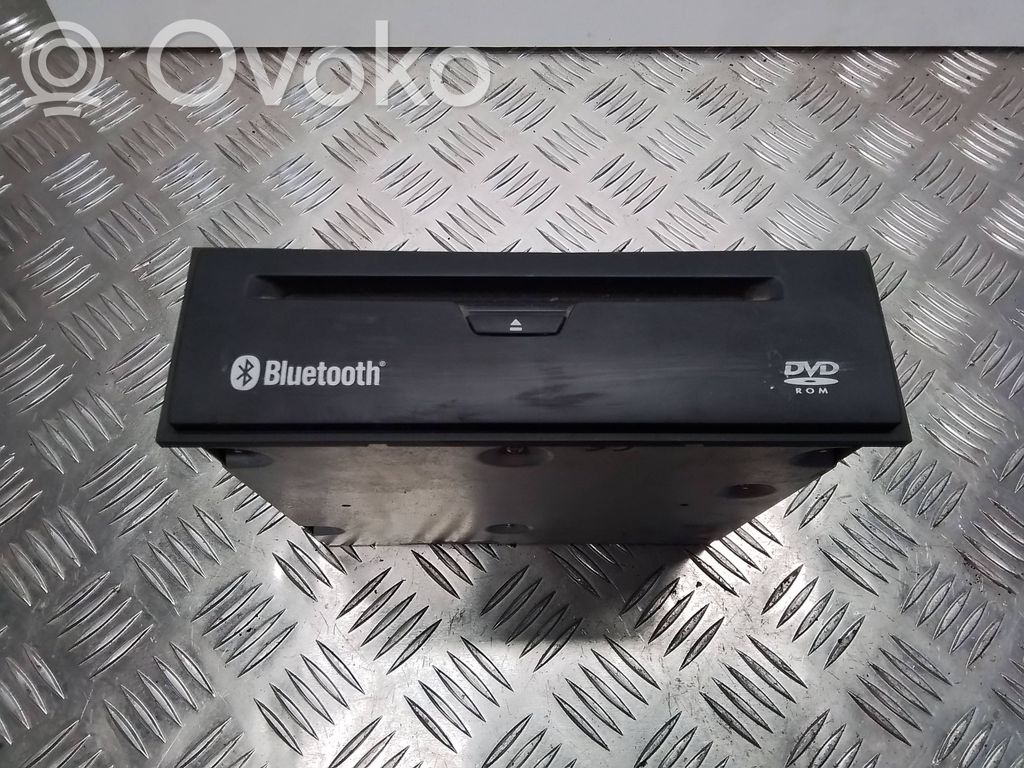 Nissan Navara D40 Zmieniarka płyt CD/DVD 