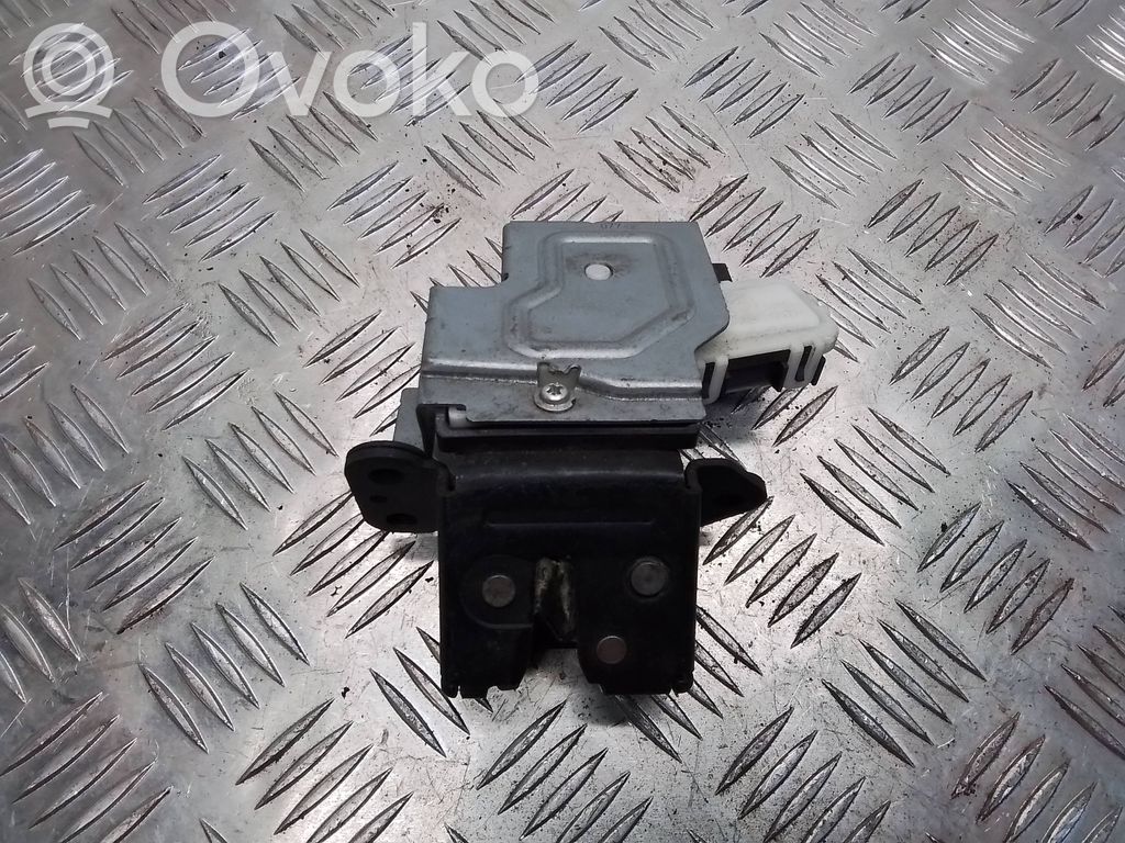 Tailgate/trunk/boot lock/catch/latch