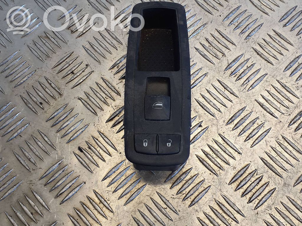 Chrysler Grand Voyager V Electric window control switch 