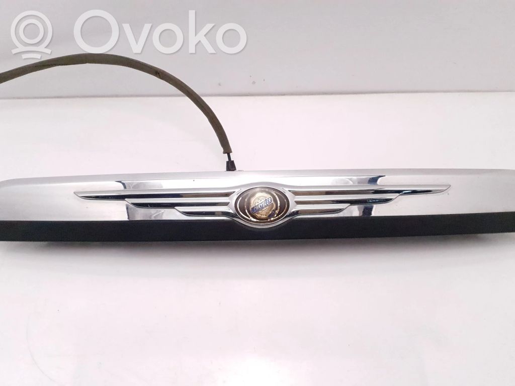Chrysler Grand Voyager V Listwa oświetlenie tylnej tablicy rejestracyjnej 
