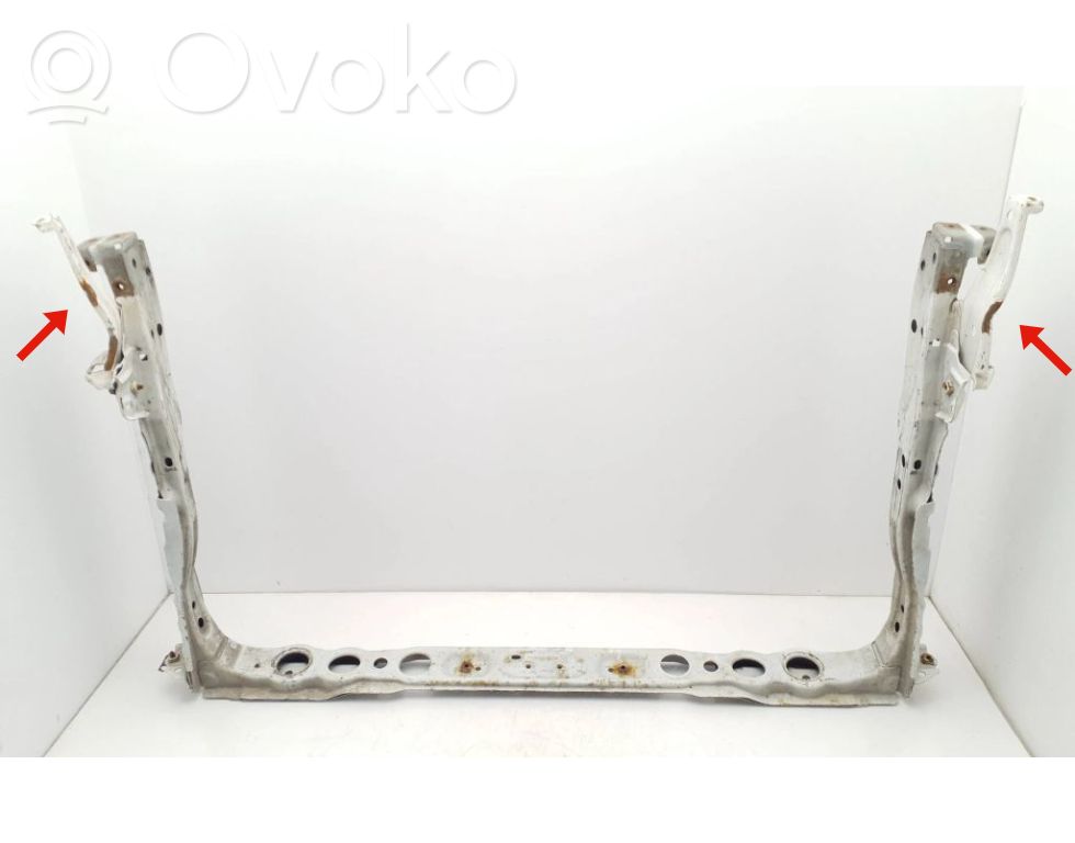 Toyota Verso Radiatorių panelė 