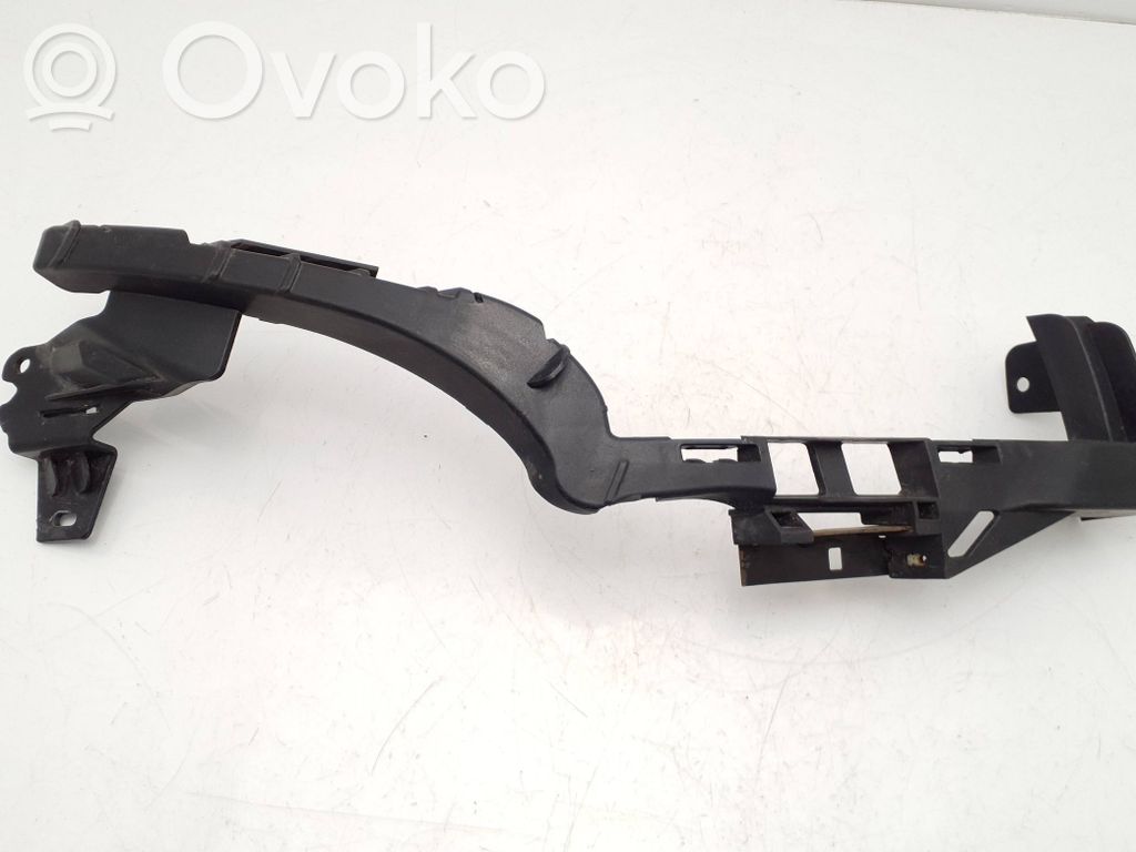 Opel Zafira C Uchwyt / Mocowanie lampy przedniej 