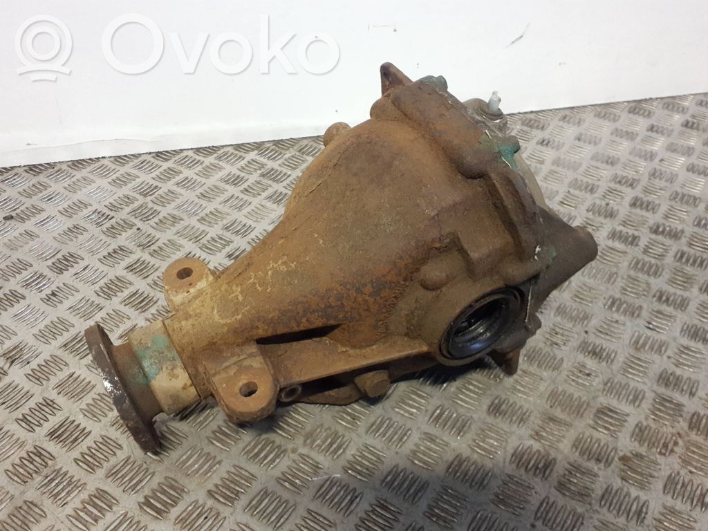 Mitsubishi Pajero Rear differential 
