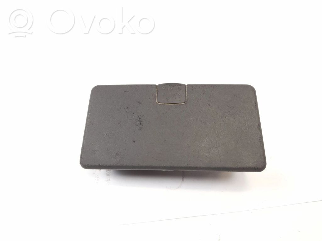 Ashtray (front)