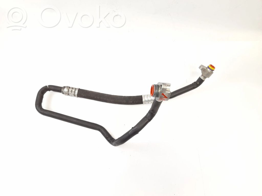 Ilmastointilaitteen putki (A/C)   4E0260707AD