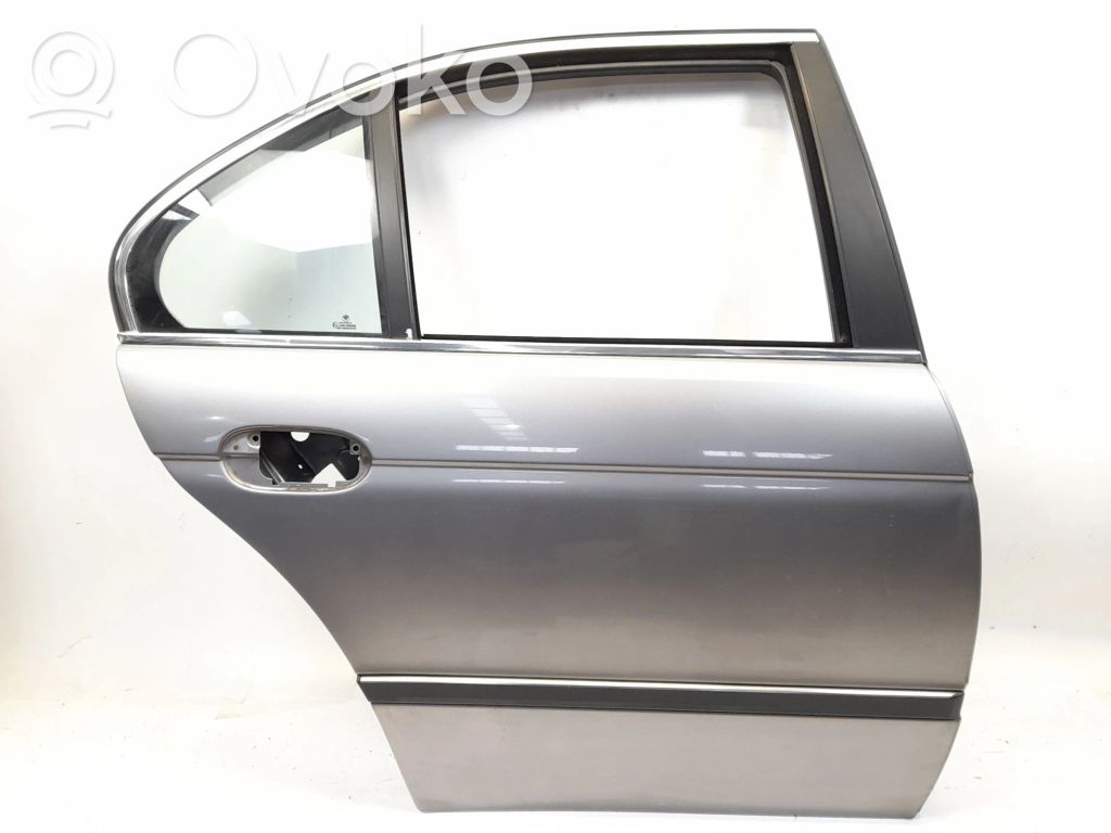 Rear door