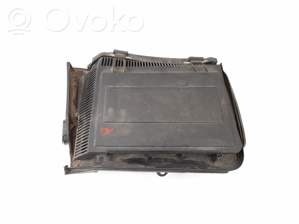 BMW 5 E39 Air filter 
