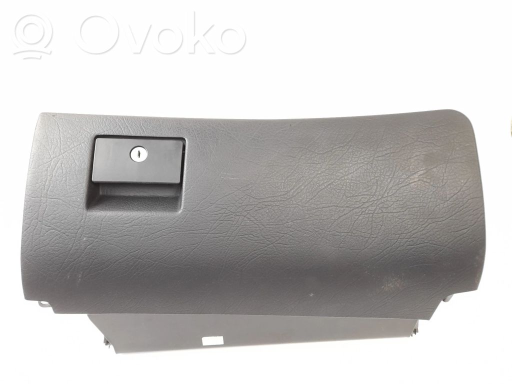 Guantera   4A1857035D