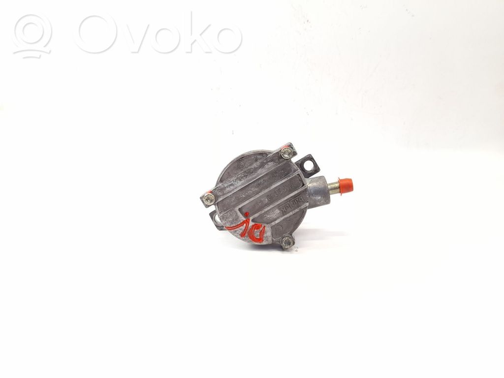 Rover 100 Vacuum pump 