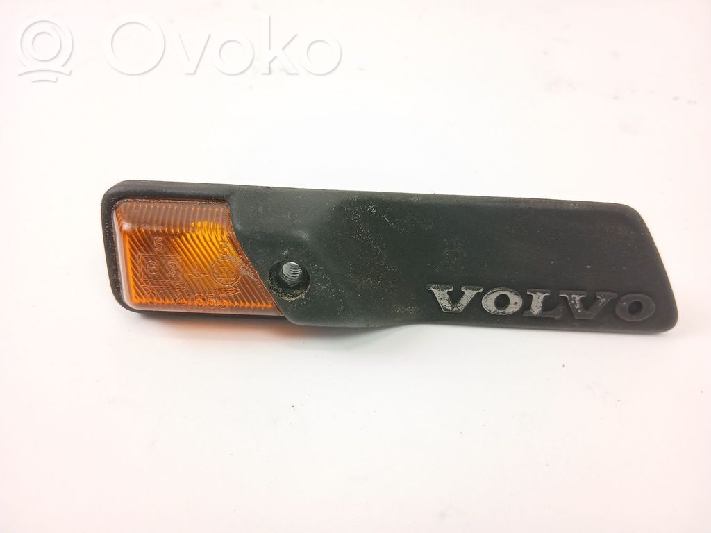 Volvo 460 Third/center stoplight 