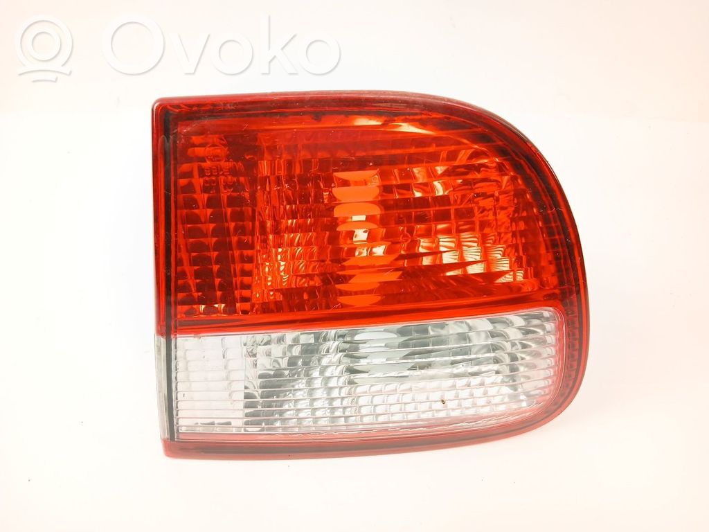 Seat Leon (1M) Takaluukun takavalot 