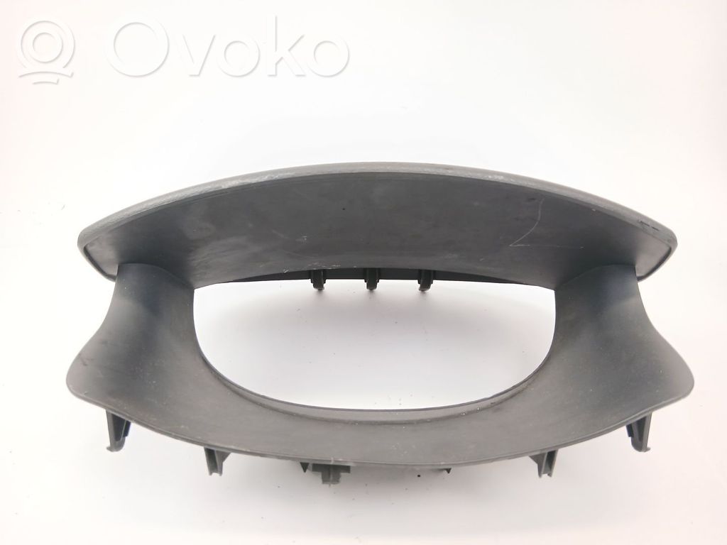 Moldura inferior   8200326897