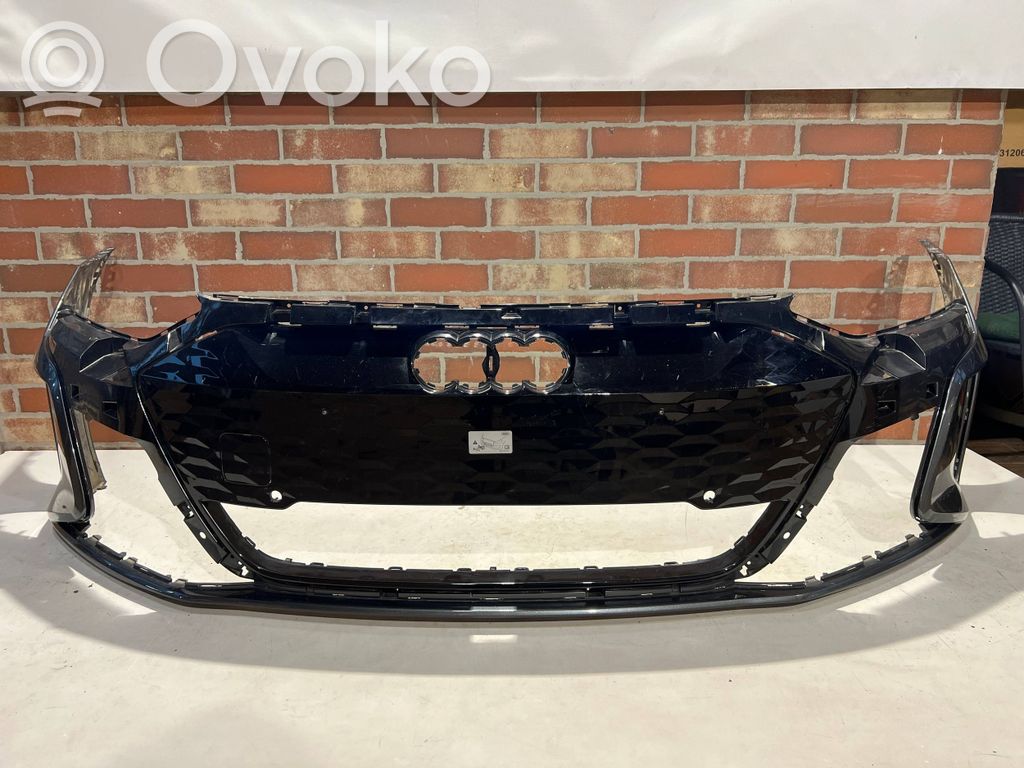 Audi E-tron GT Front bumper 