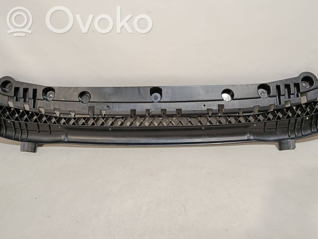 Audi Q6 e-tron Front bumper mounting bracket 