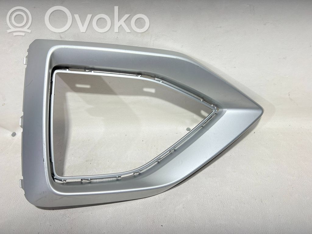 Audi Q2 - Front bumper lower grill 