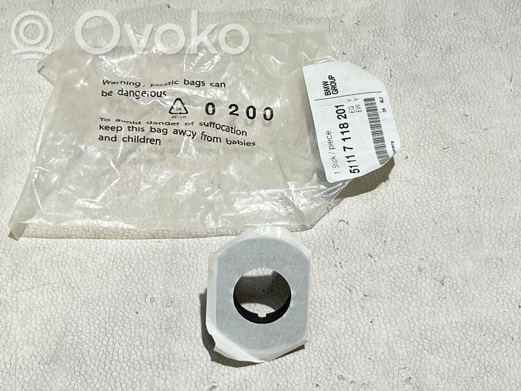 BMW 3 E90 E91 Front parking sensor holder (PDC) 