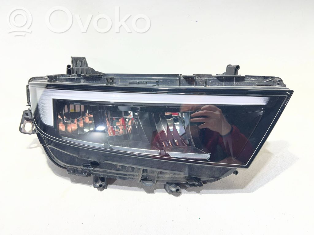Scheinwerfer   9851881180