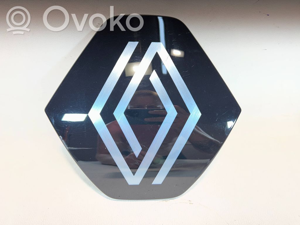 Renault Megane E-Tech Kiti ženkliukai/ užrašai 