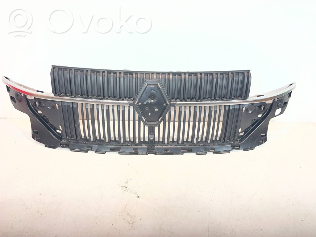 Renault Master IV Etupuskurin ylempi jäähdytinsäleikkö 