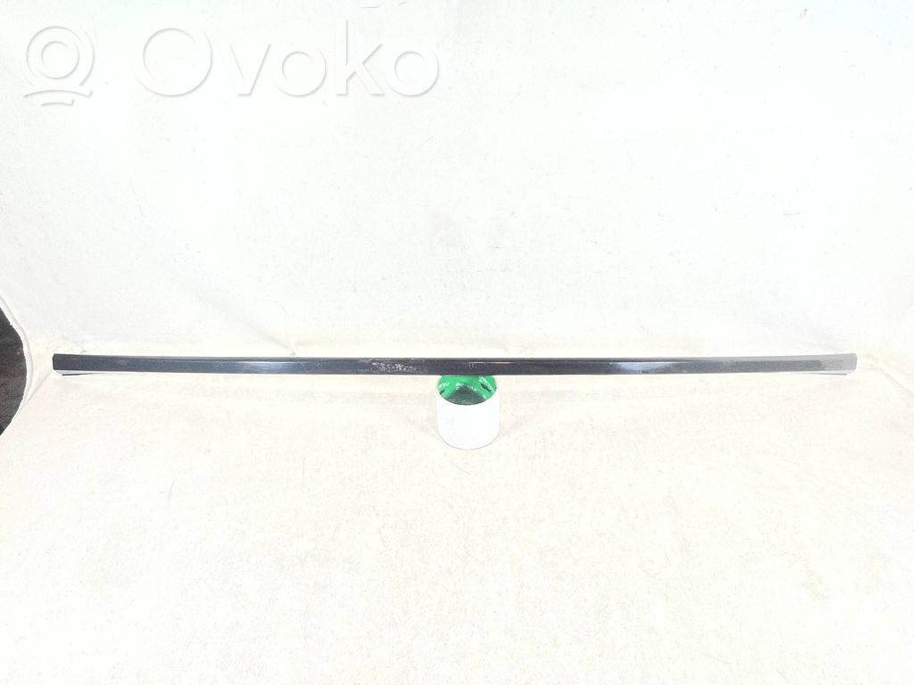 Volvo EX30 Tailgate/trunk spoiler 