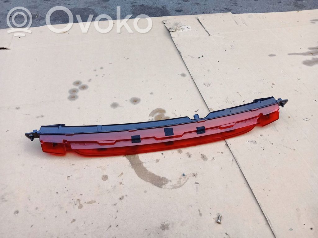 Mazda CX-30 Third/center stoplight 