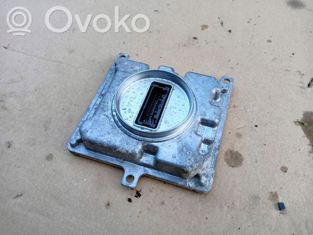 Mazda CX-30 Xenon valdymo blokas 