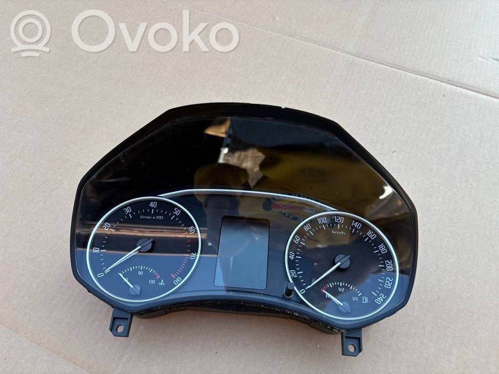 Skoda Octavia Mk2 (1Z) Tachimetro (quadro strumenti) 