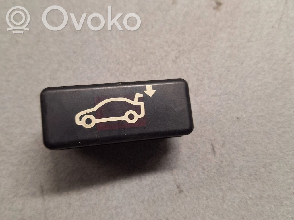 BMW 7 E65 E66 Tailgate/boot open switch button 