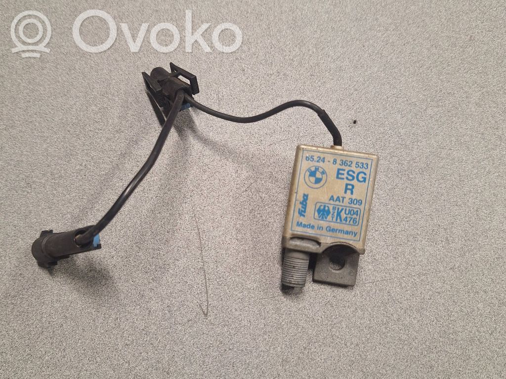 BMW 5 E39 Antenos stiprintuvas 