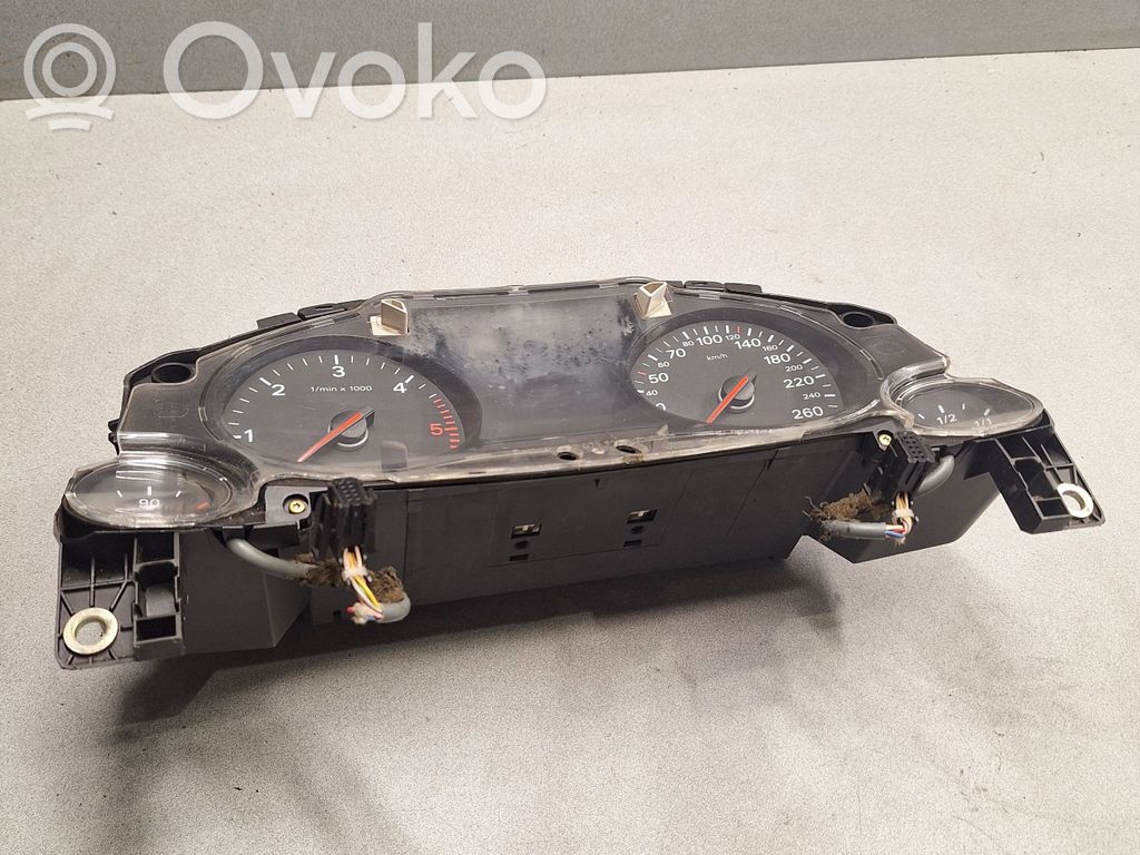 Audi A8 S8 D3 4E Speedometer (instrument cluster) 