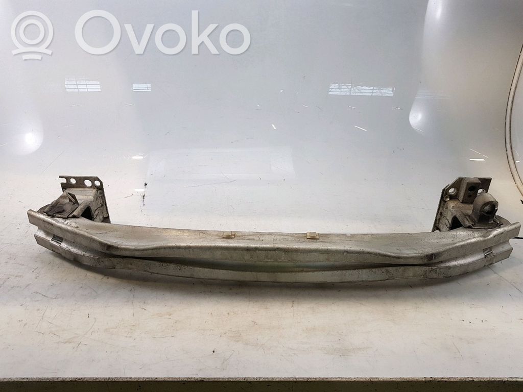 Audi A8 S8 D3 4E Priekšpusē bampera sija / balka 