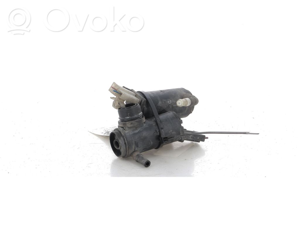Windscreen/windshield washer pump   B25D67482A,W05935R