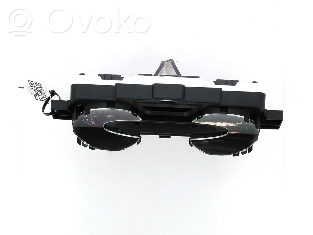 Renault Captur Speedometer (instrument cluster) 