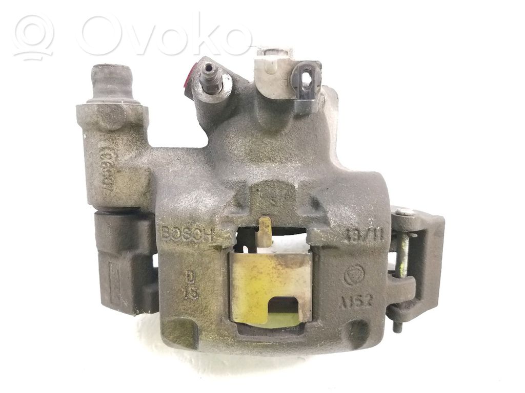 Fiat 500 Zacisk hamulcowy przedni 