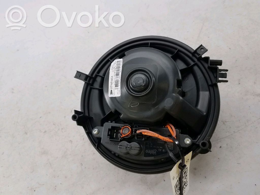 Audi A3 8Y Lämmittimen puhallin 