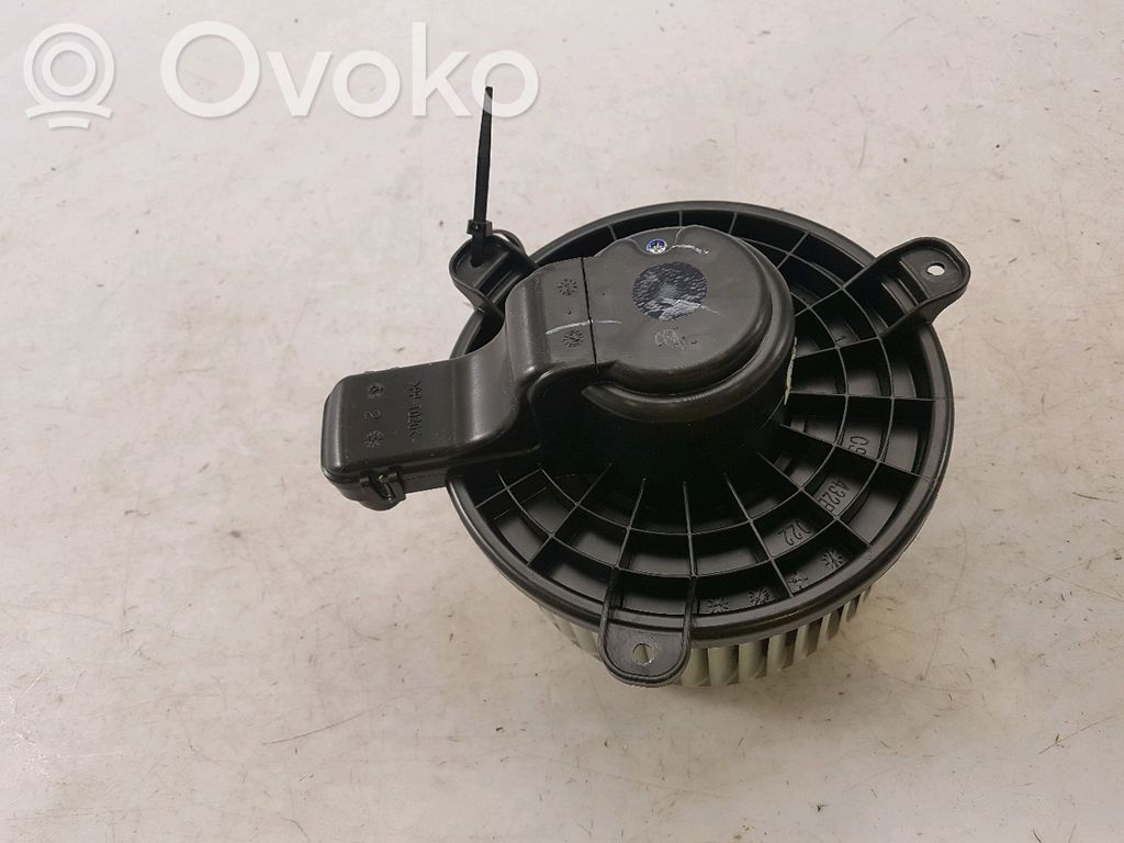 Mitsubishi Outlander Pečiuko ventiliatorius/ putikas 