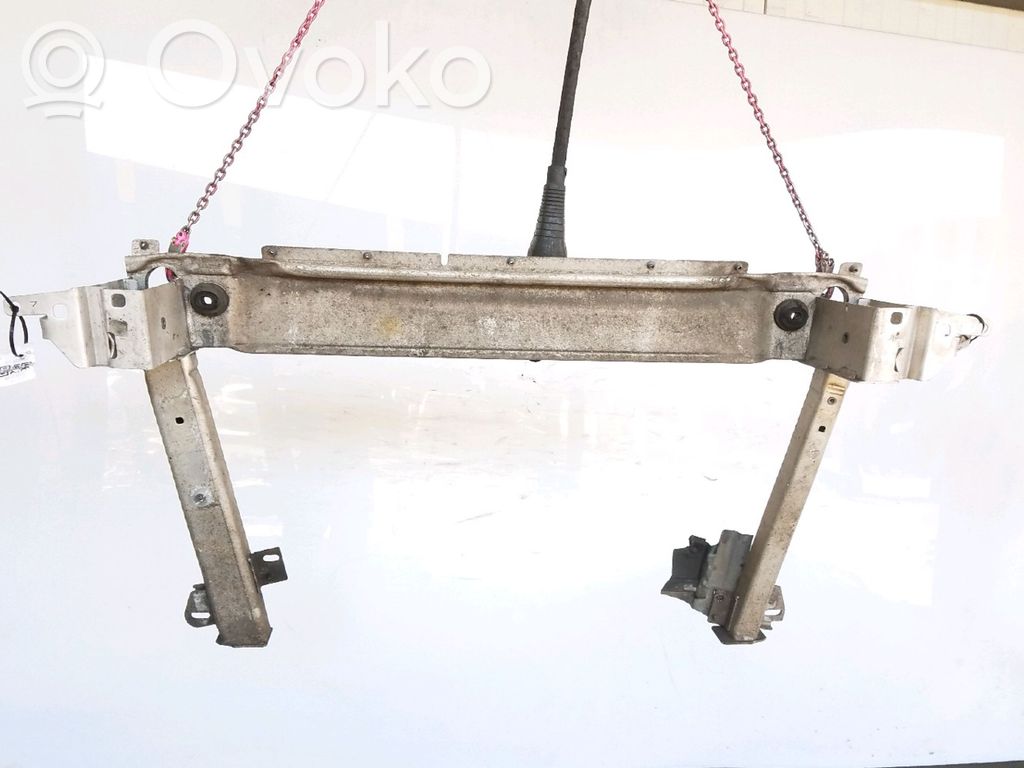 Subaru Forester SJ Priekinis traversas 