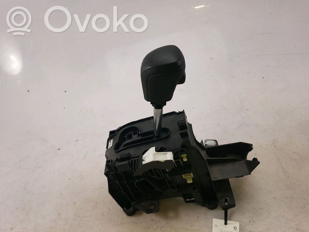 Toyota Corolla E210 E21 Pavarų perjungimo mechanizmas (kulisa) 