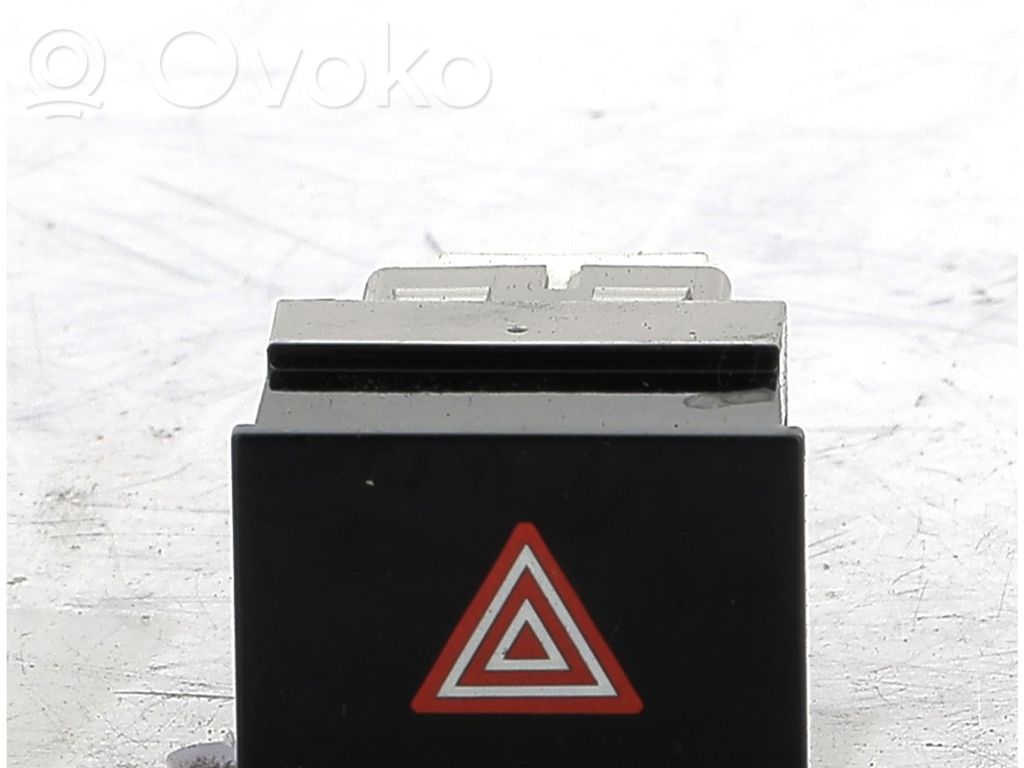 Citroen DS4 Hazard light switch 