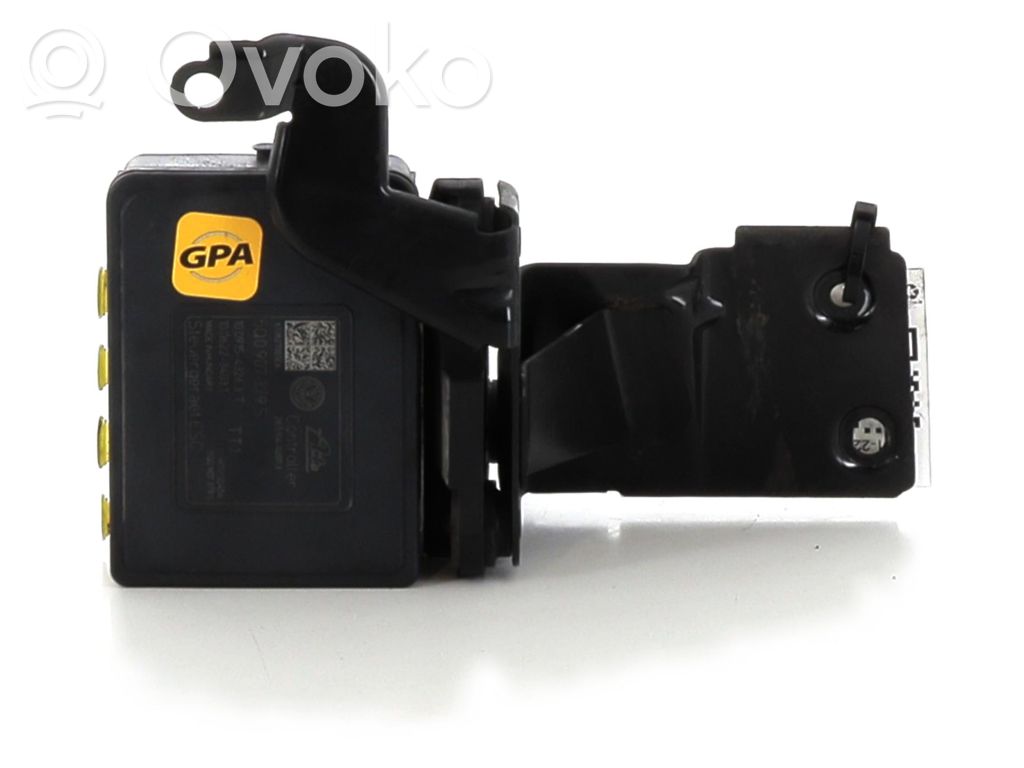 Volkswagen Golf VII ABS bloks 