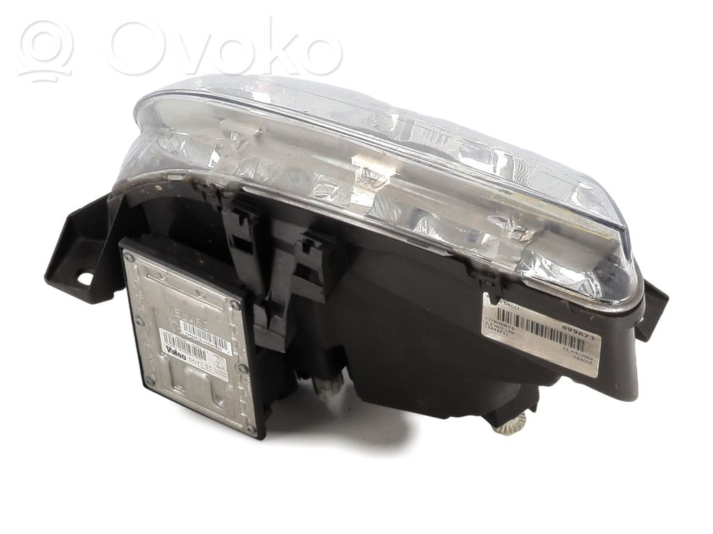 Phare frontale   6205X4,Y04425U