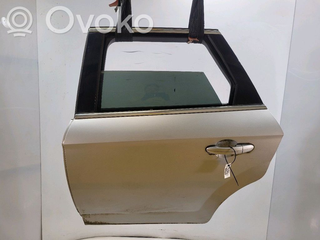 Ford Mondeo MK IV Puerta trasera 