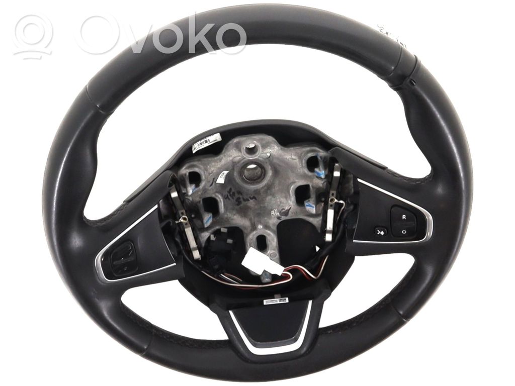 Ohjauspyörä   484005241R,Y11620Y